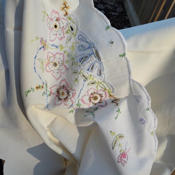 2 Embroidered Pillow Cases Antique Vintage Set - Picture 11 of 15